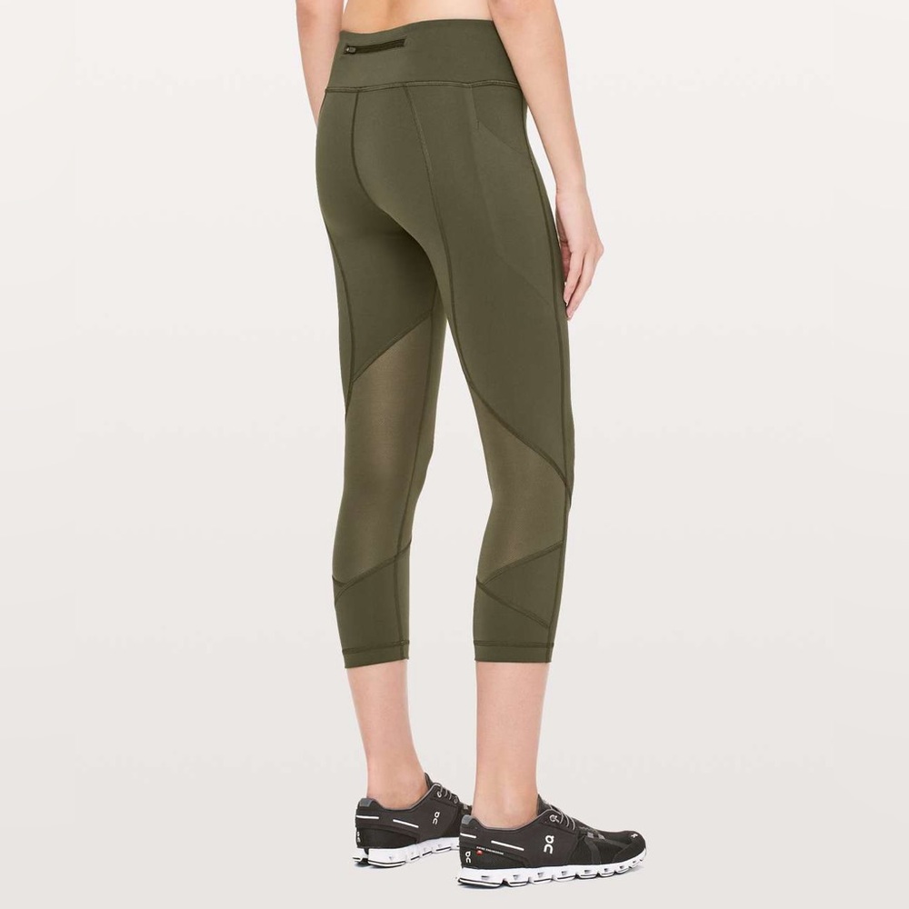LULULEMON Pace Rival Crop Legging